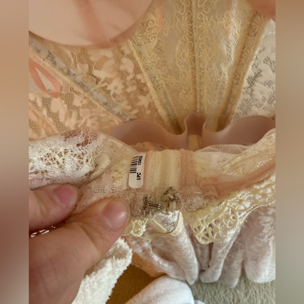 Lumina Venus Strapless Lace Corset Dress - Picture 8 of 9